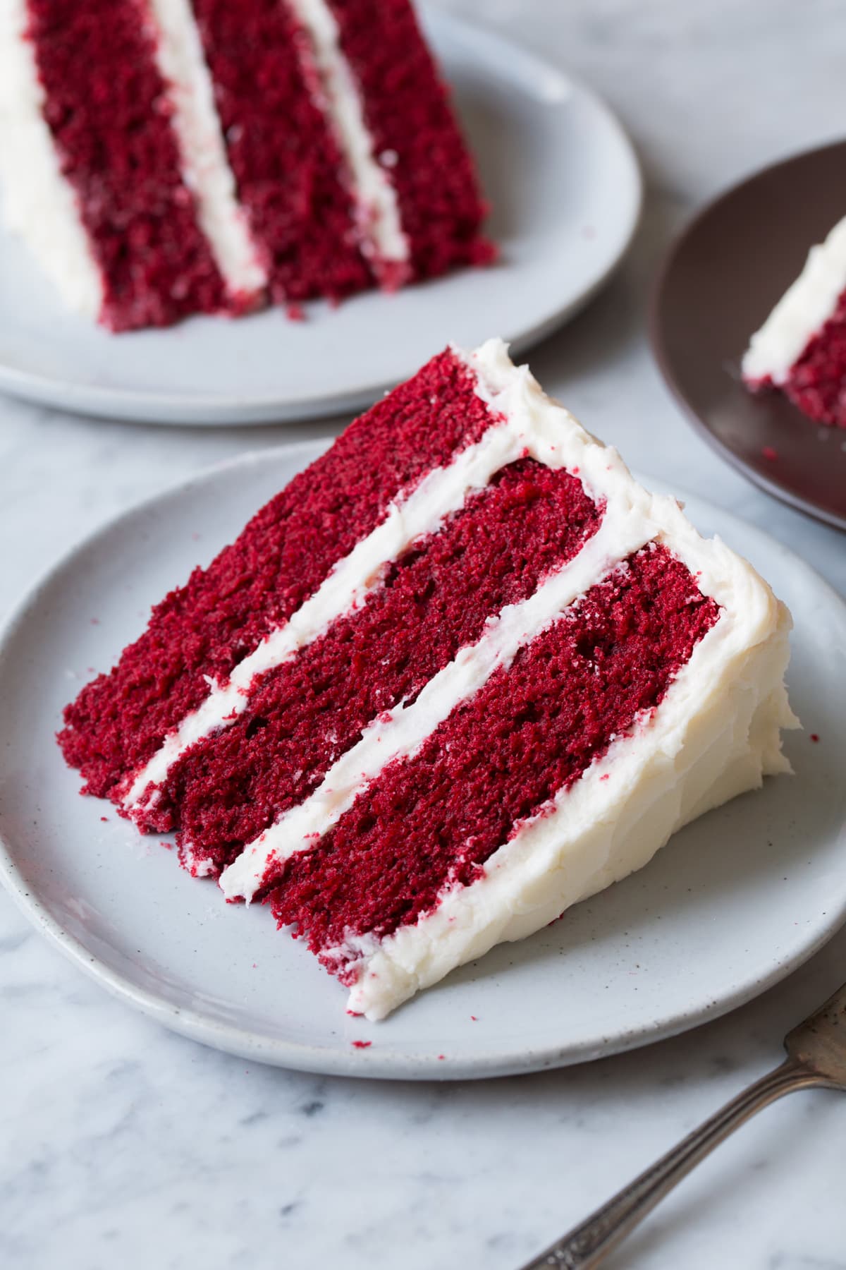 Red Velvet Aşkı Pastası — özel tasarım doğum günü pastası